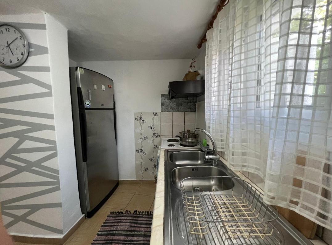 George House Διαμέρισμα Λεωνίδιο Εξωτερικό φωτογραφία