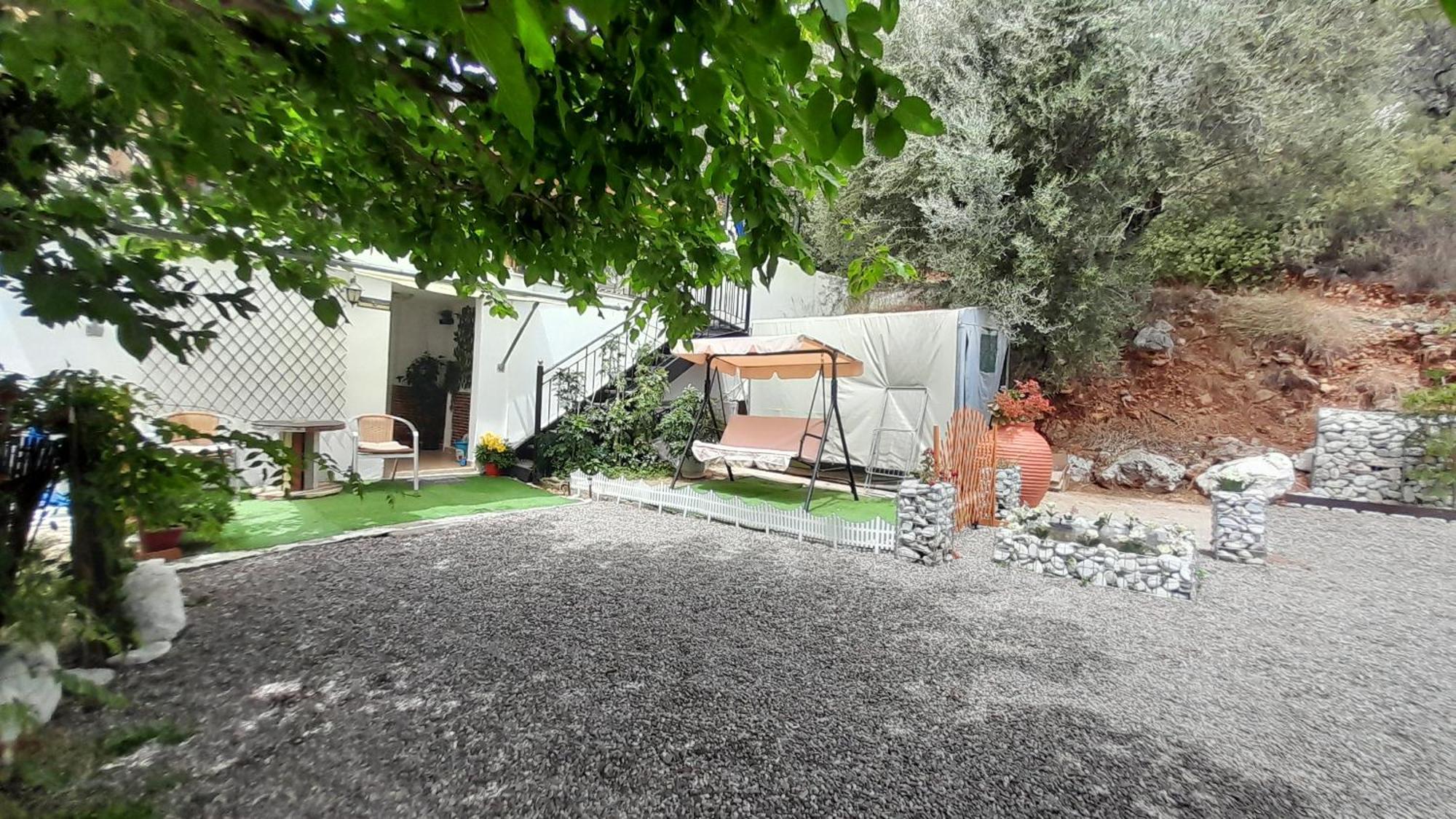 George House Διαμέρισμα Λεωνίδιο Εξωτερικό φωτογραφία