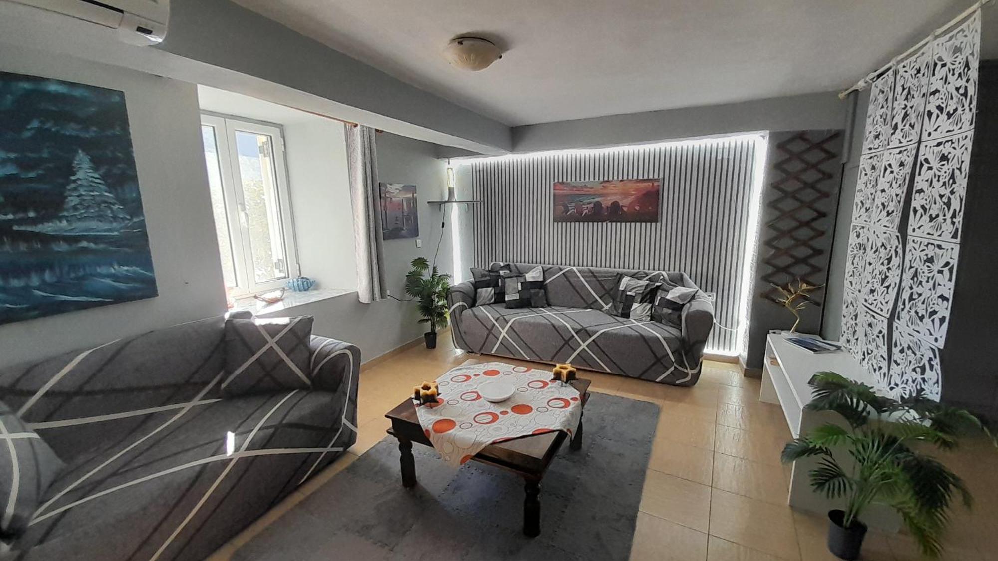 George House Διαμέρισμα Λεωνίδιο Εξωτερικό φωτογραφία